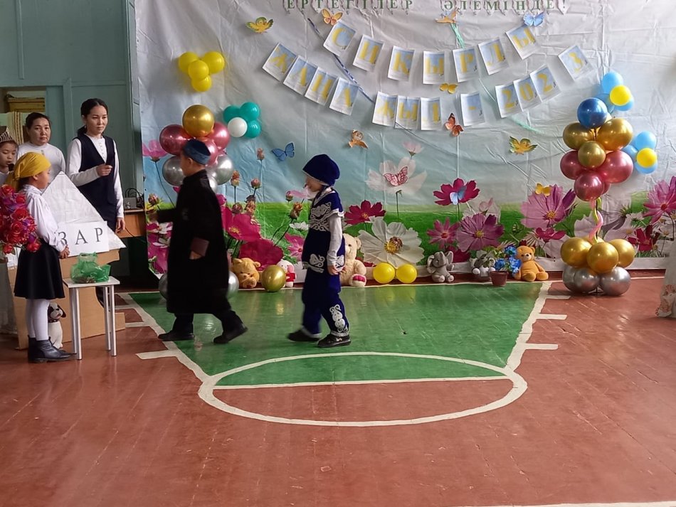 «Сиқырға толы жаңа жыл!» ертегі қойылымдар байқауы өтті.