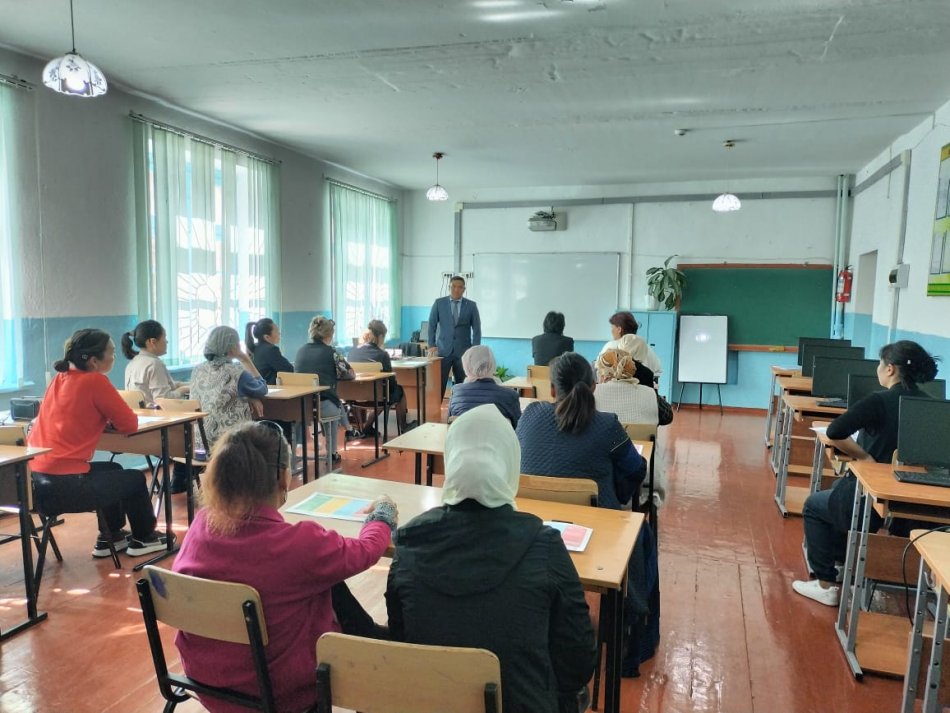 Сыбайлас жемқорлықпен күресу үшін ата -аналардың құқықтық сауаттылығын арттыру мақсатында, құқықтық түсіндіру жұмысы жүргізілді.