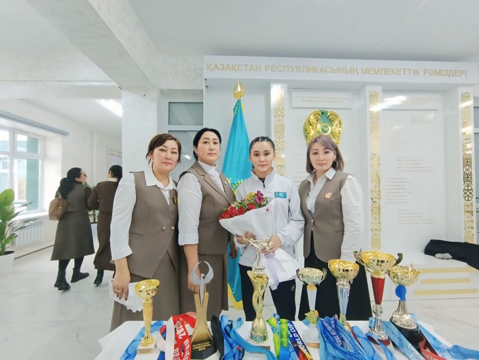  "Даналық мектебі" жоспарына сай "Өнегелі өмір" тақырыбында кездесу өткізілді