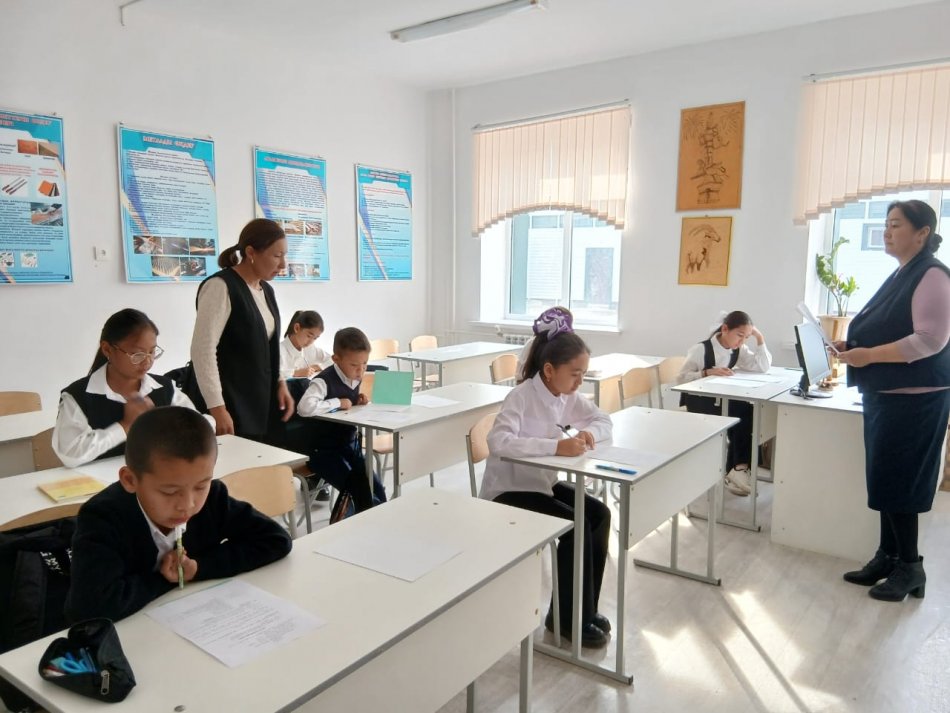 Олимпиадалық және ғылыми бағытта дайындаудың негізін қалыптастыру мақсатында мектепішілік олимпиада өткізілді